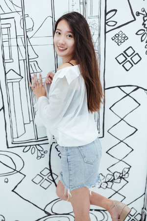 女王虐女奴